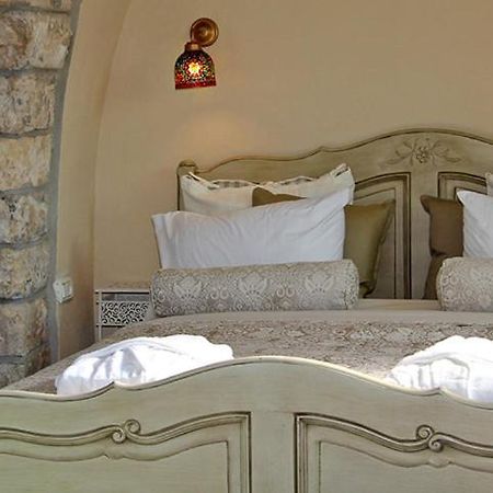 Beit Ha'Omanim Hotel Safed Kültér fotó