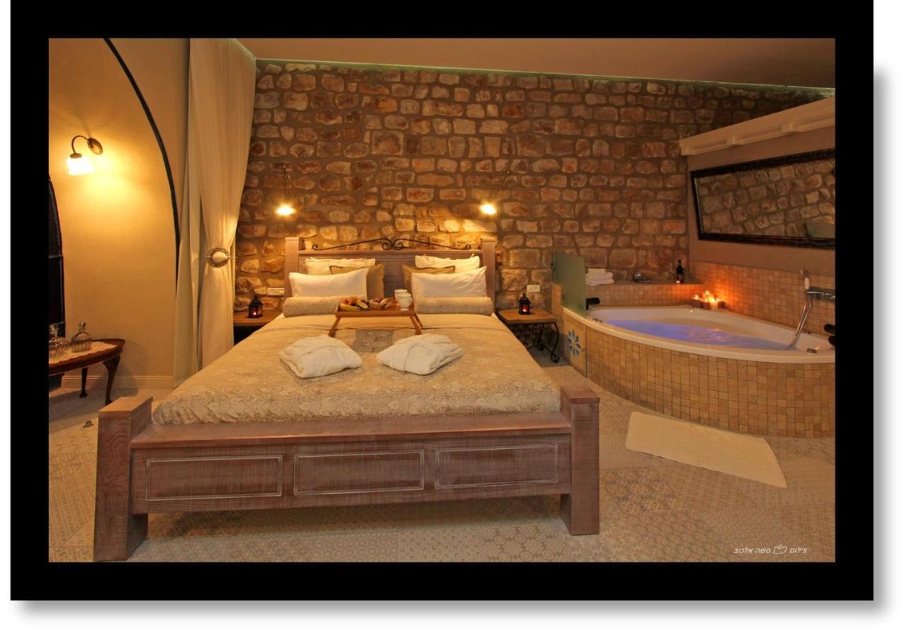Beit Ha'Omanim Hotel Safed Kültér fotó