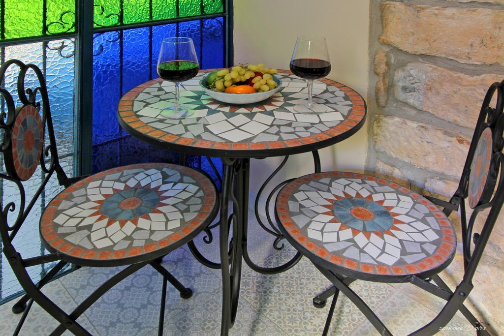 Beit Ha'Omanim Hotel Safed Szoba fotó