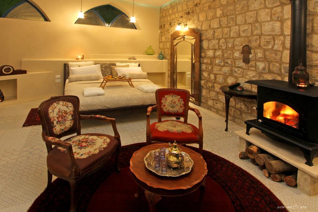Beit Ha'Omanim Hotel Safed Szoba fotó