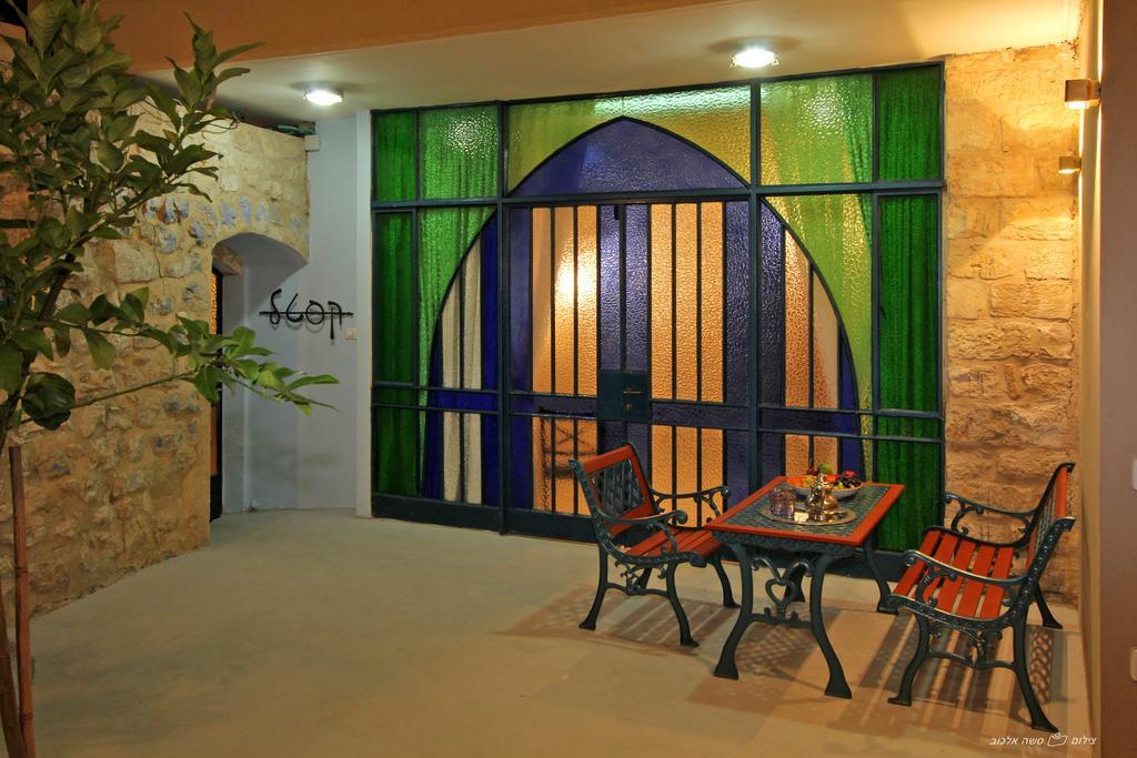 Beit Ha'Omanim Hotel Safed Szoba fotó